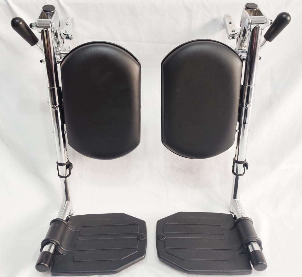 Heavy Duty Wheelchair with Elevating Legs and Aluminum Footplates I8657