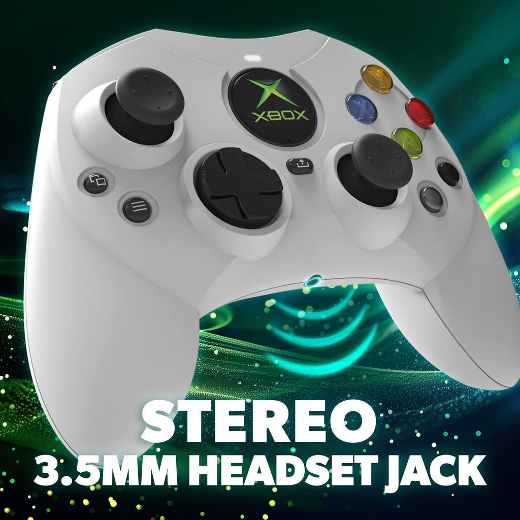 White Wired Controller with Hall Effect Joysticks, Audio Jack, Impulse Triggers M653
