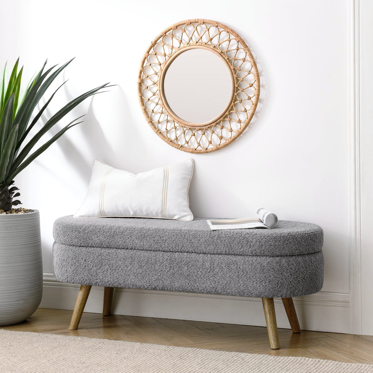 Oval Storage Bench with Rubber Wood Legs O38282